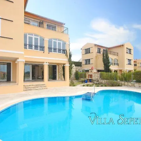 Adavilla Villa
