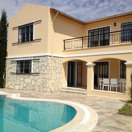 Adavilla Kuşadası